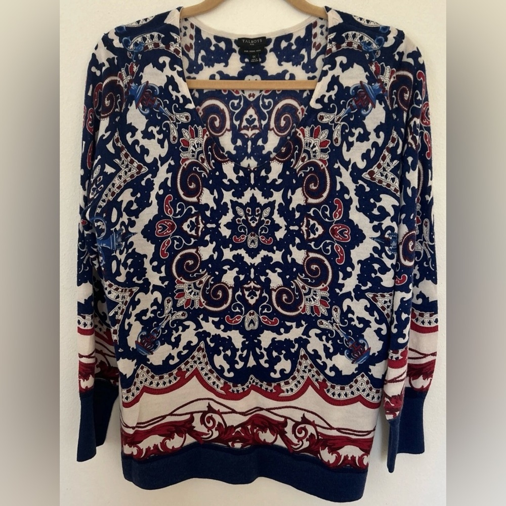 Talbots -V-Neck Merino Wool Patterned Top - Size 1X